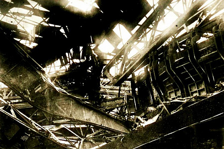 Таганрогский металлургический завод. Развалины мартеновского цеха № 2. Фотография 1943 г.
